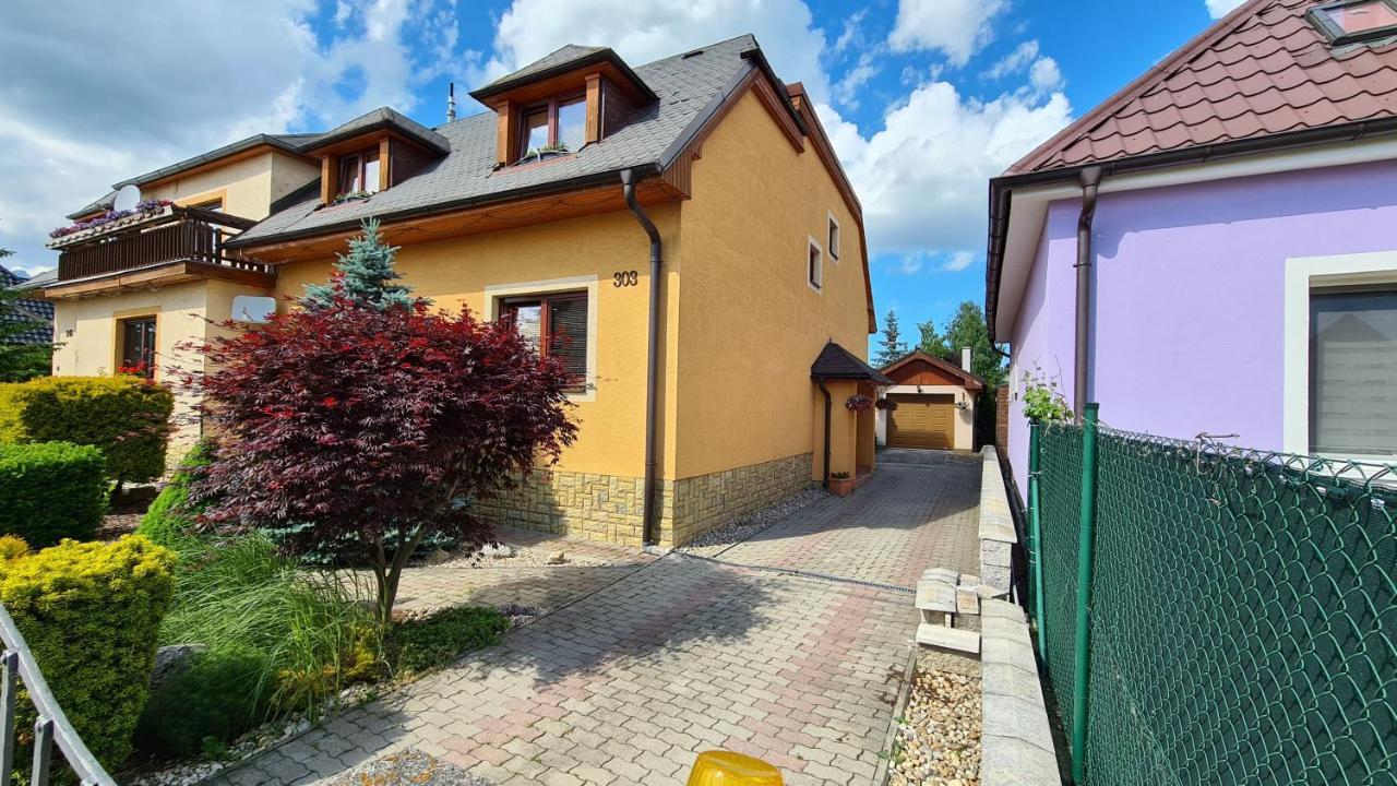 Rodinny Dom "Ako Doma" Veľký Slavkov Eksteriør bilde